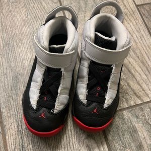 Nike Air Jordan red white black sz 10c toddler